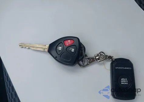 2007 Toyota Rav4 Sport V6 from USA, damaged, VIN JTMBK32VX75020699